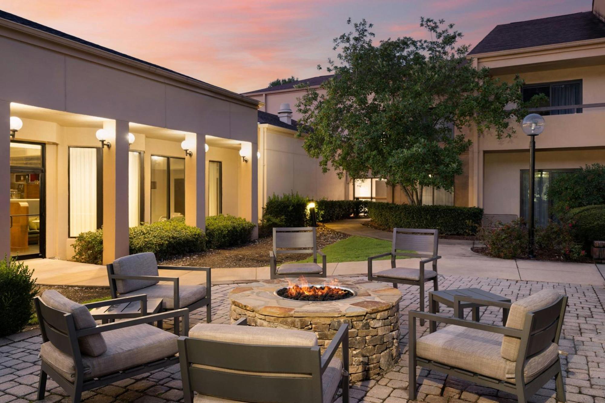 Courtyard Birmingham Hoover Exterior foto